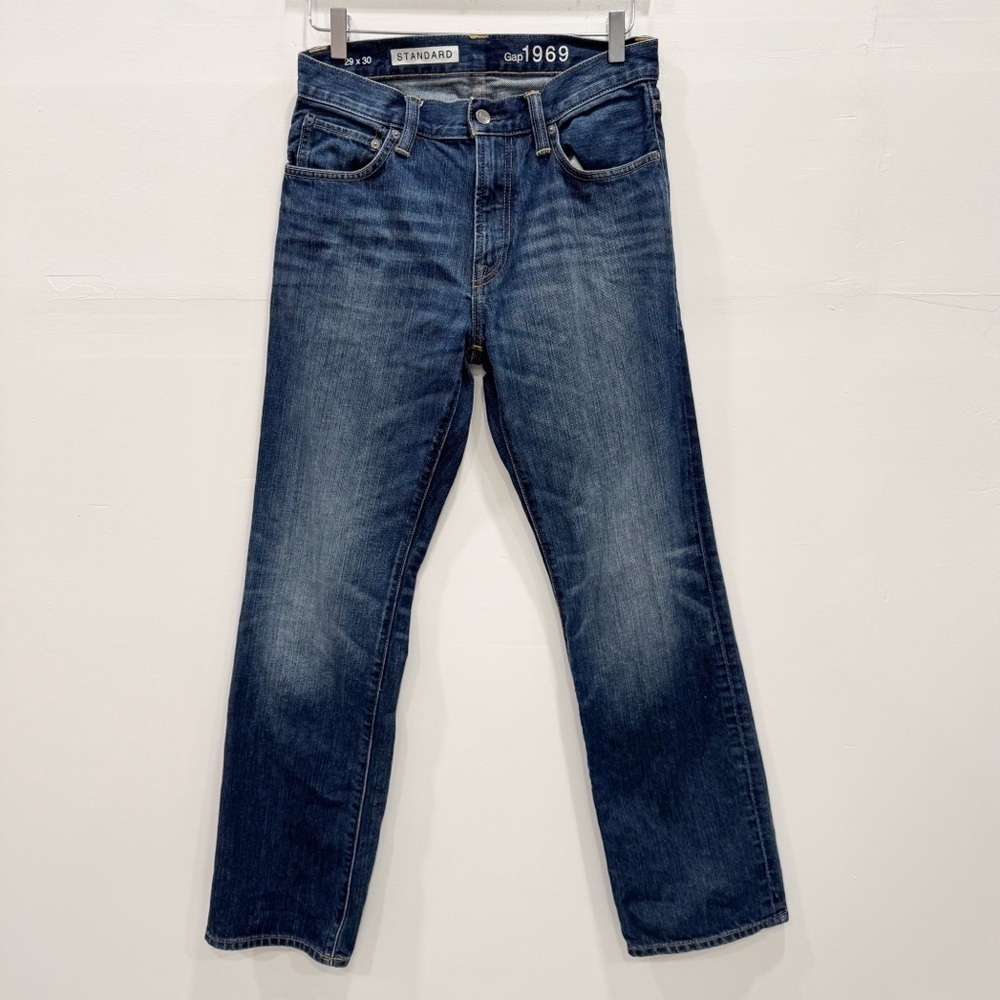 Gap Standard Straight Jeans with Washwell Cotton Size 29 x 30